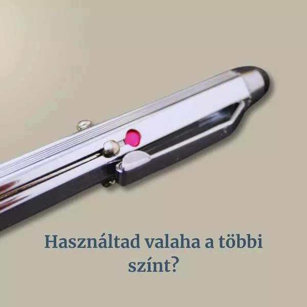 Klasszikus, patkós, négyszínű golyóstoll a 80-as évekből. Retró iskolaszer, nosztalgia.