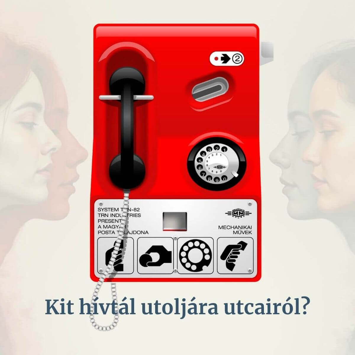 Piros, TMM-82 típusú utcai telefonfülke, a Kádár-korszak retró kommunikációs eszköze.